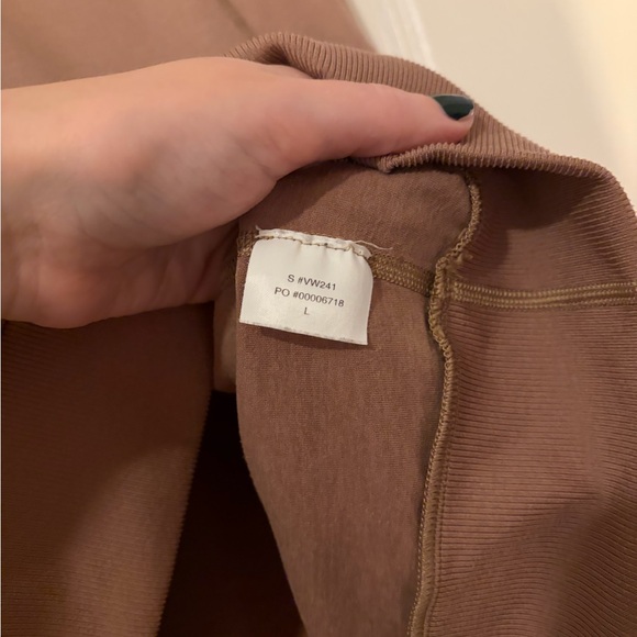 Vuori Halo Crew Goldenrod Heather Sweatshirt Women’s Large - Picture 11 of 11